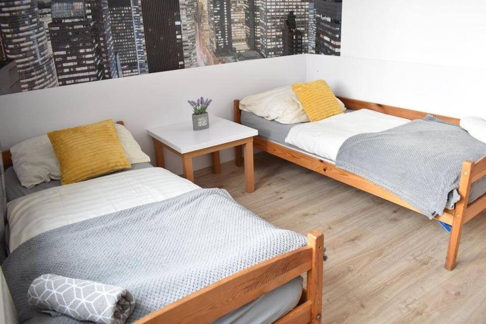 Hostel Przed Switem Gorzów Wielkopolski Extérieur photo