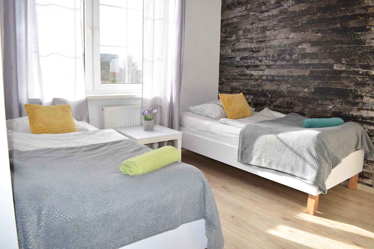 Hostel Przed Switem Gorzów Wielkopolski Extérieur photo