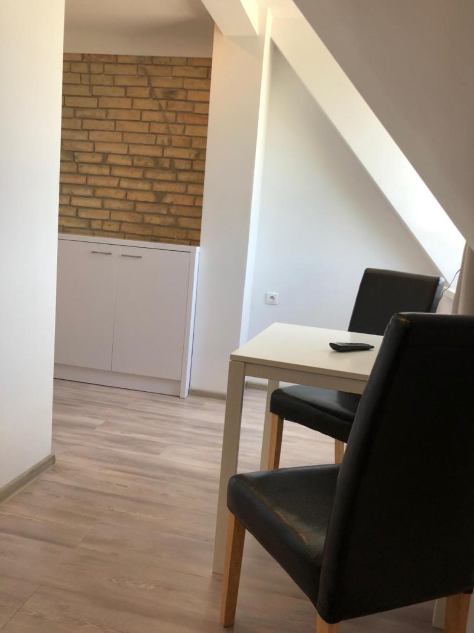 Hostel Przed Switem Gorzów Wielkopolski Extérieur photo